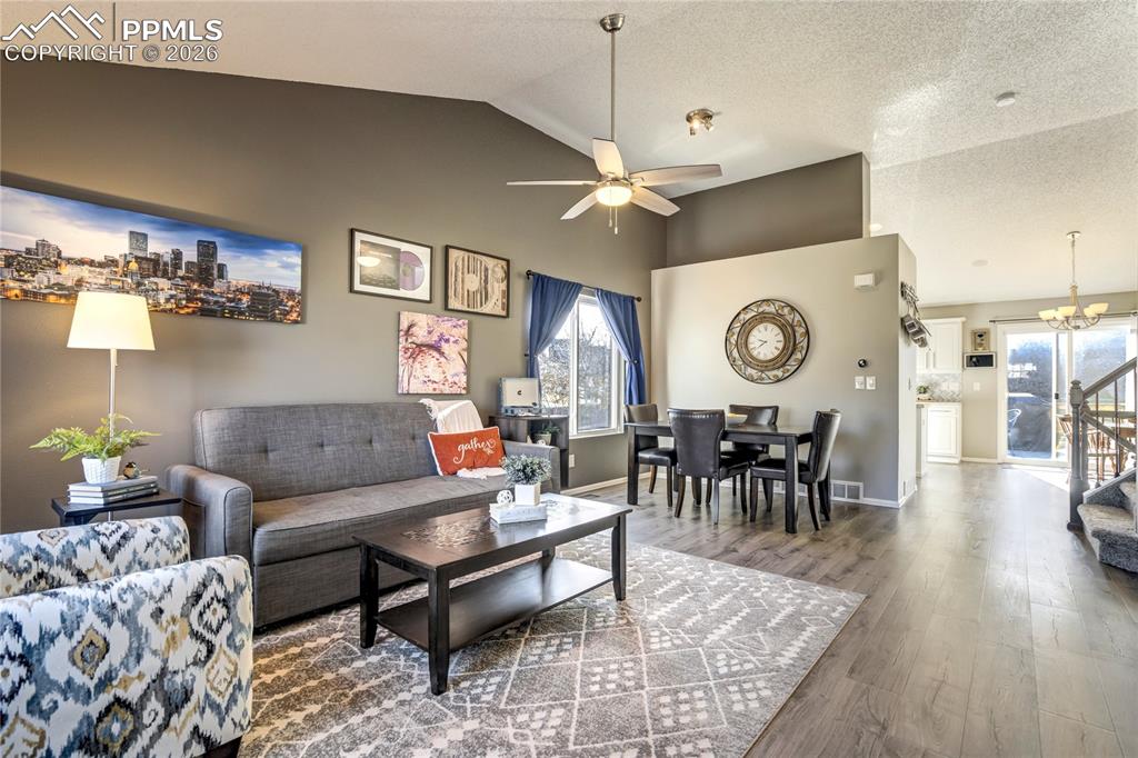 Image 3 of 20: Living Room