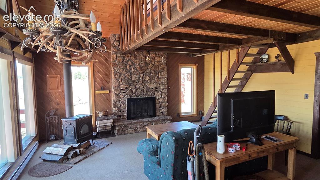Image 13 of 46: Living Room