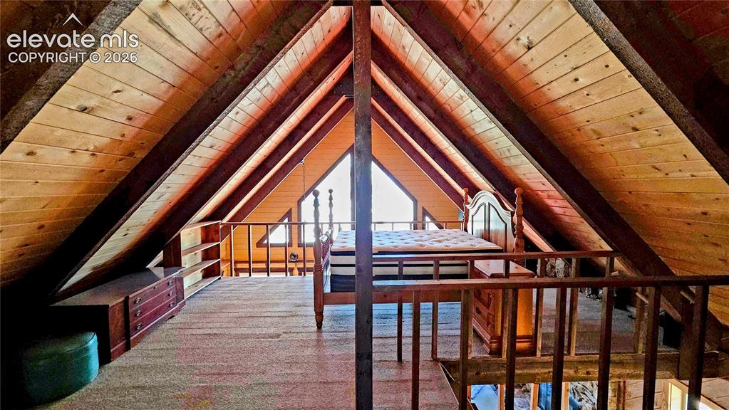 Image 25 of 46: Upstairs Bedroom 