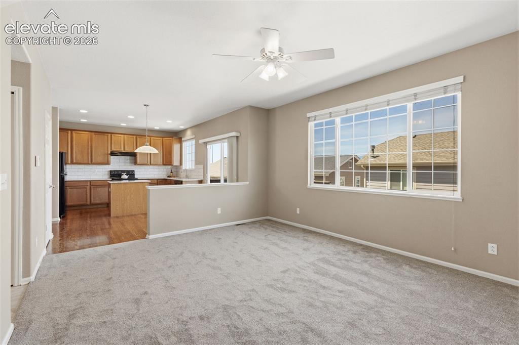 Image 16 of 40: Family Room