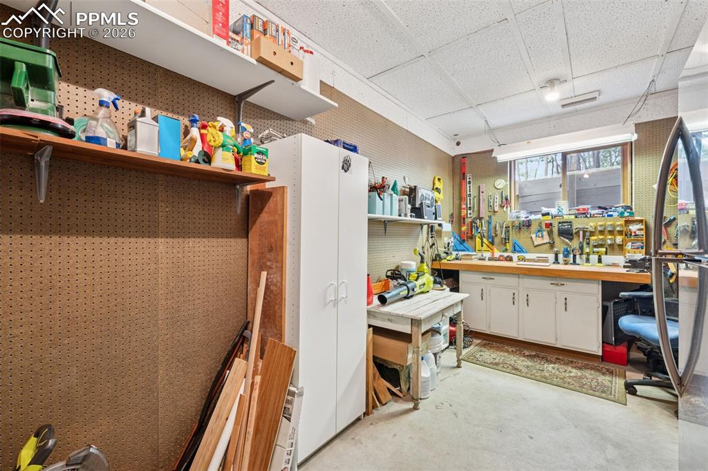 Image 36 of 37: Workshop