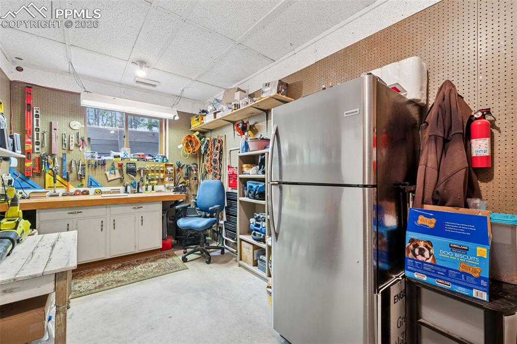 Image 37 of 37: Workshop