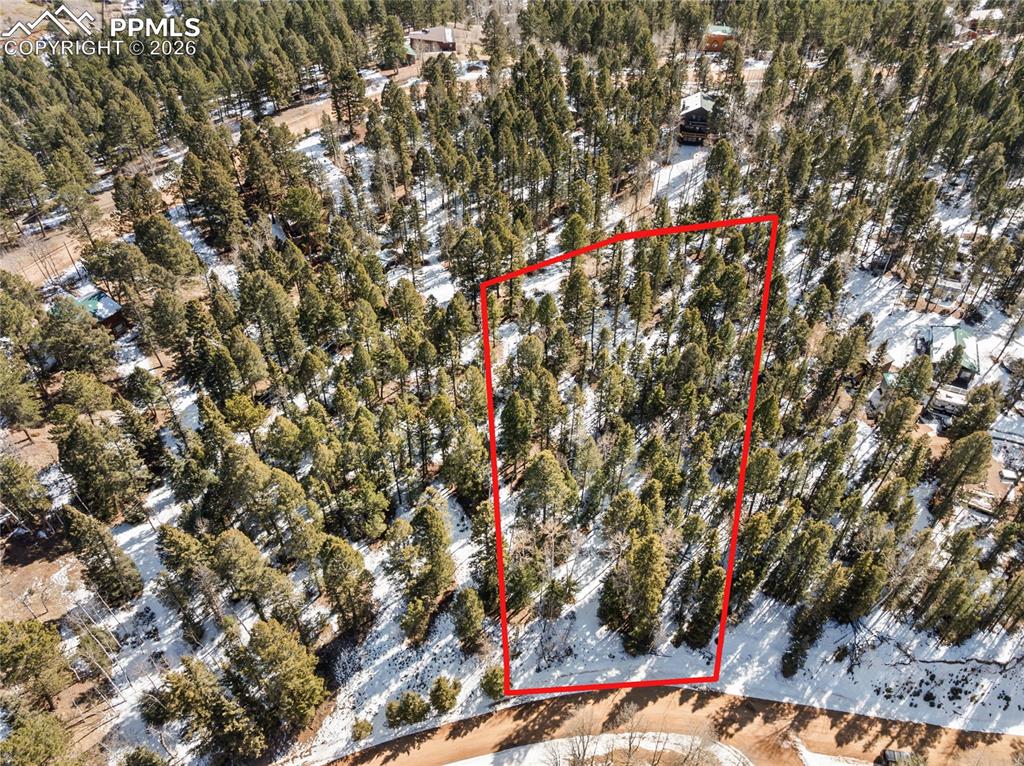 Image 3 of 19: Property Lines are Approximate and not a survey