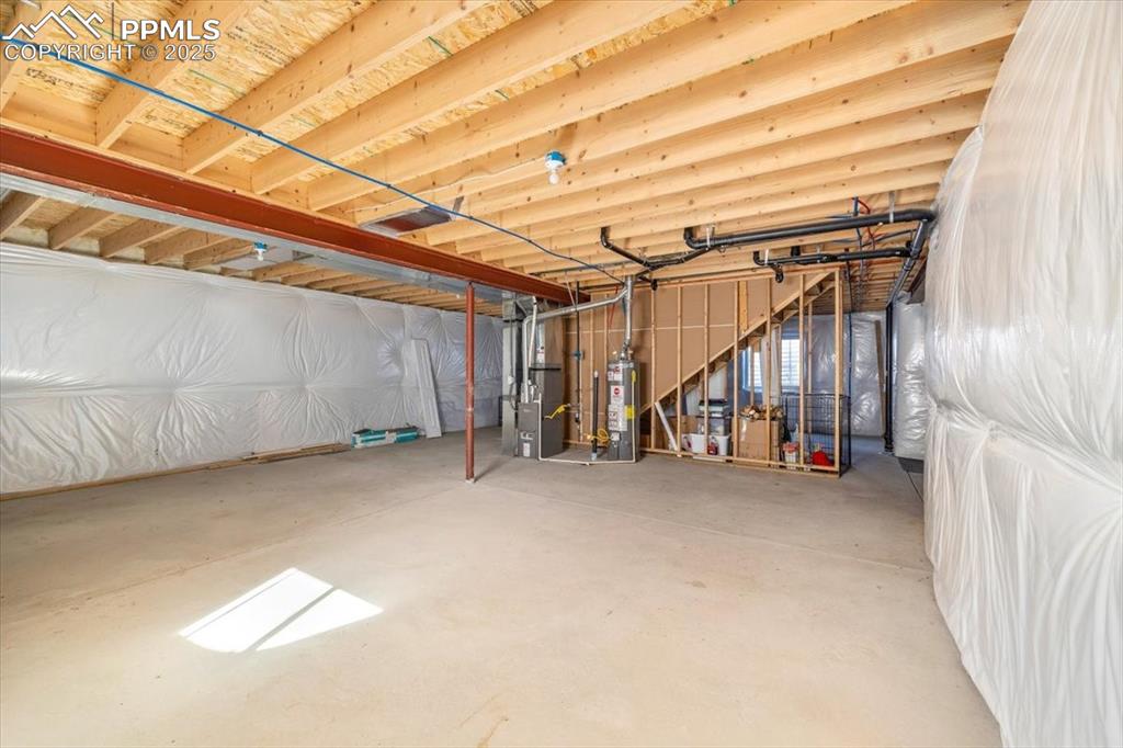 Image 21 of 31: Basement