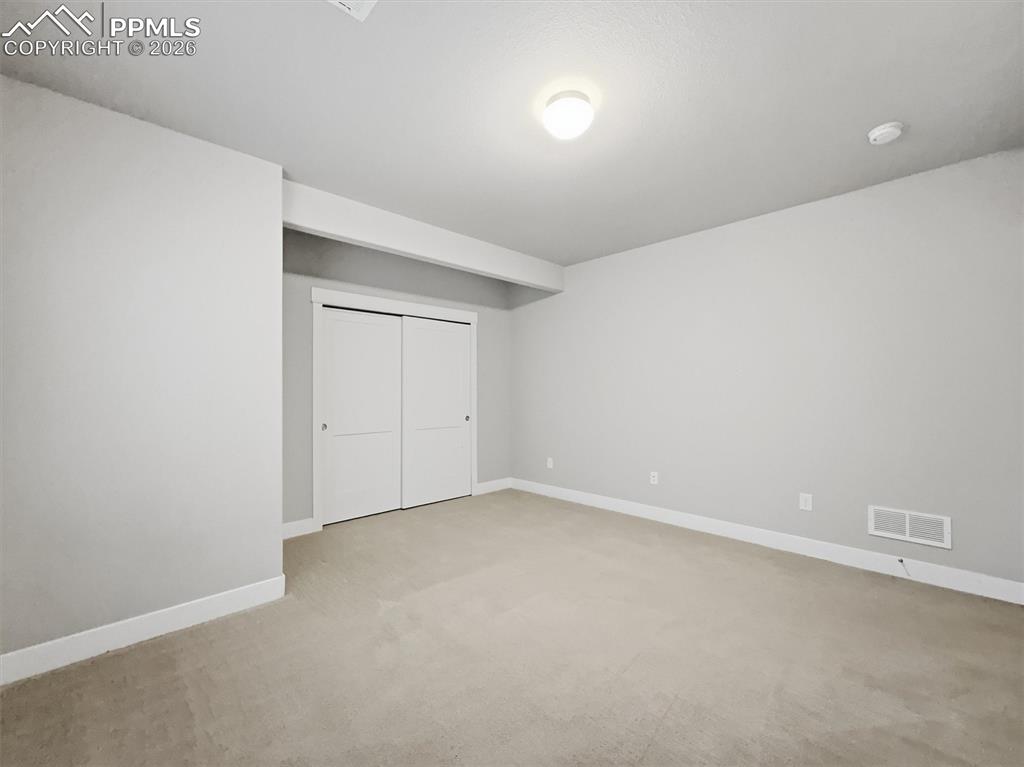 Image 33 of 49: Bedroom