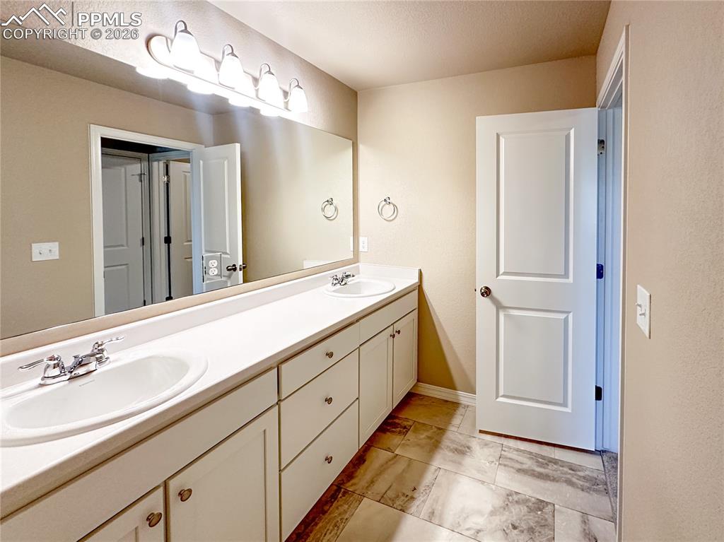 Image 25 of 36: Master Bathroom