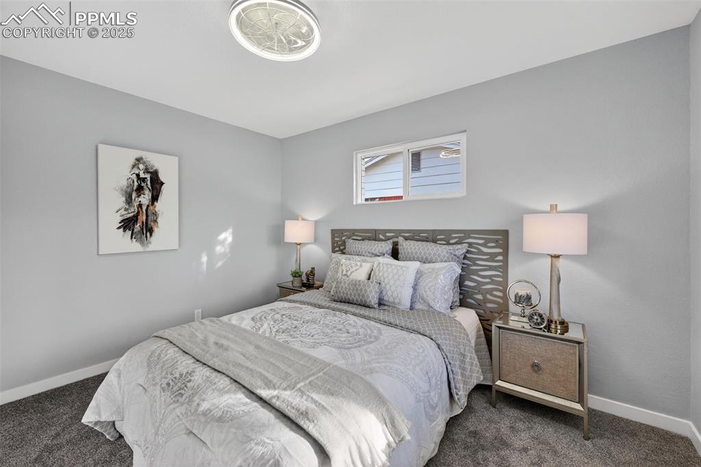 Image 17 of 42: Bedroom