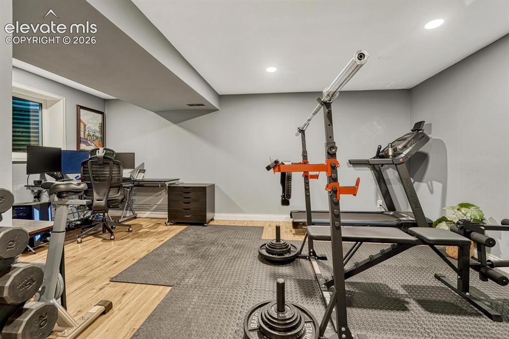 Image 32 of 49: Exercise Room