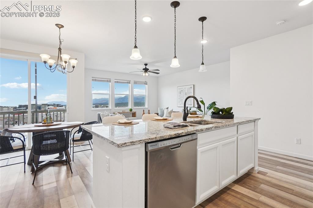 Image 2 of 37: Kitchen