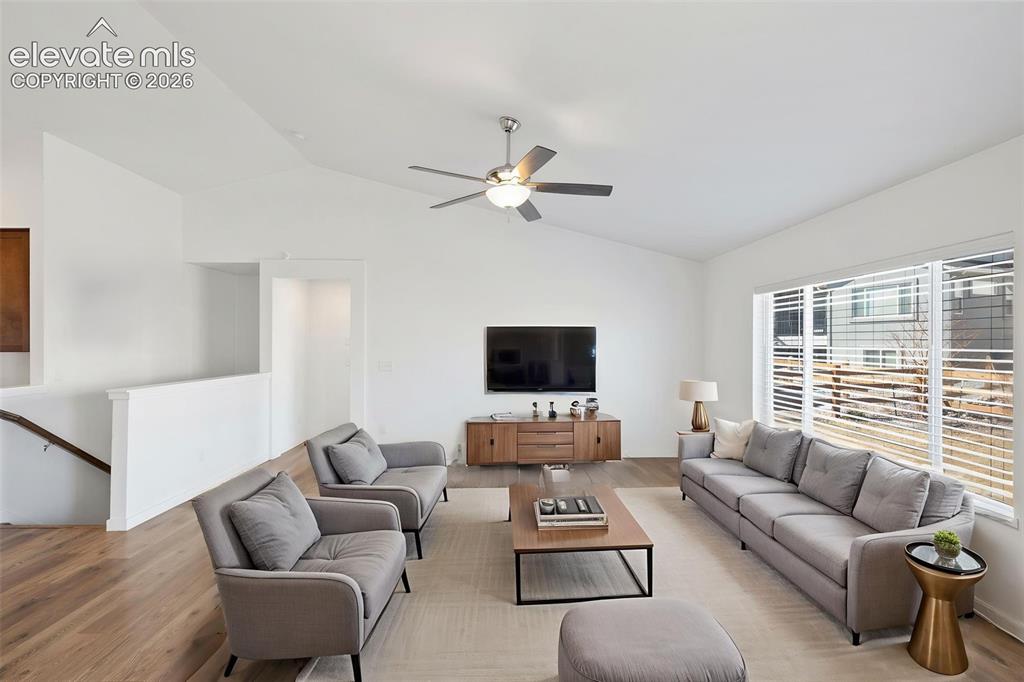 Image 15 of 49: Living Room
