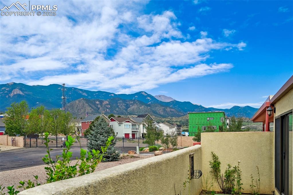 Image 22 of 32: Incredible mountain views in the outdoor space.