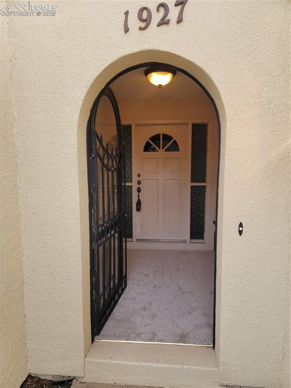 Image 3 of 32: Double entry access for extra safety to include new carpet.