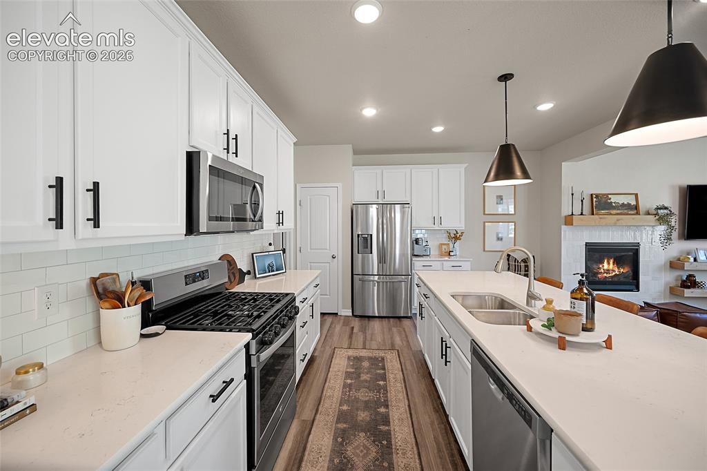 Image 8 of 35: Kitchen