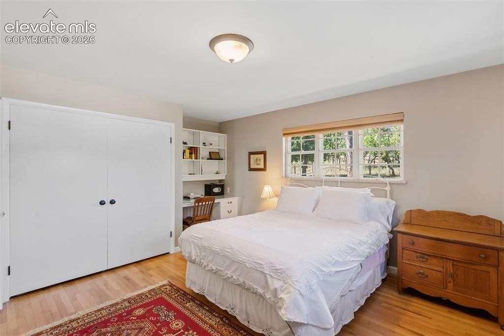 Image 16 of 38: Bedroom