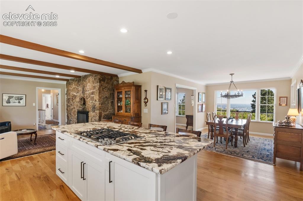 Image 9 of 38: Kitchen