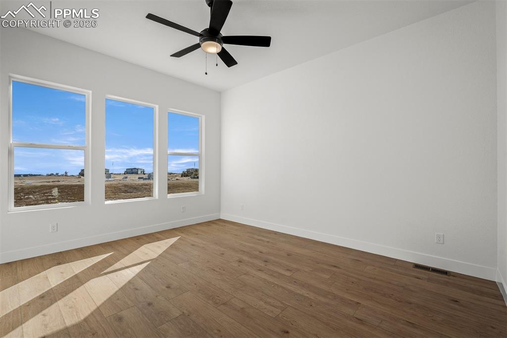 Image 17 of 35: Master Bedroom