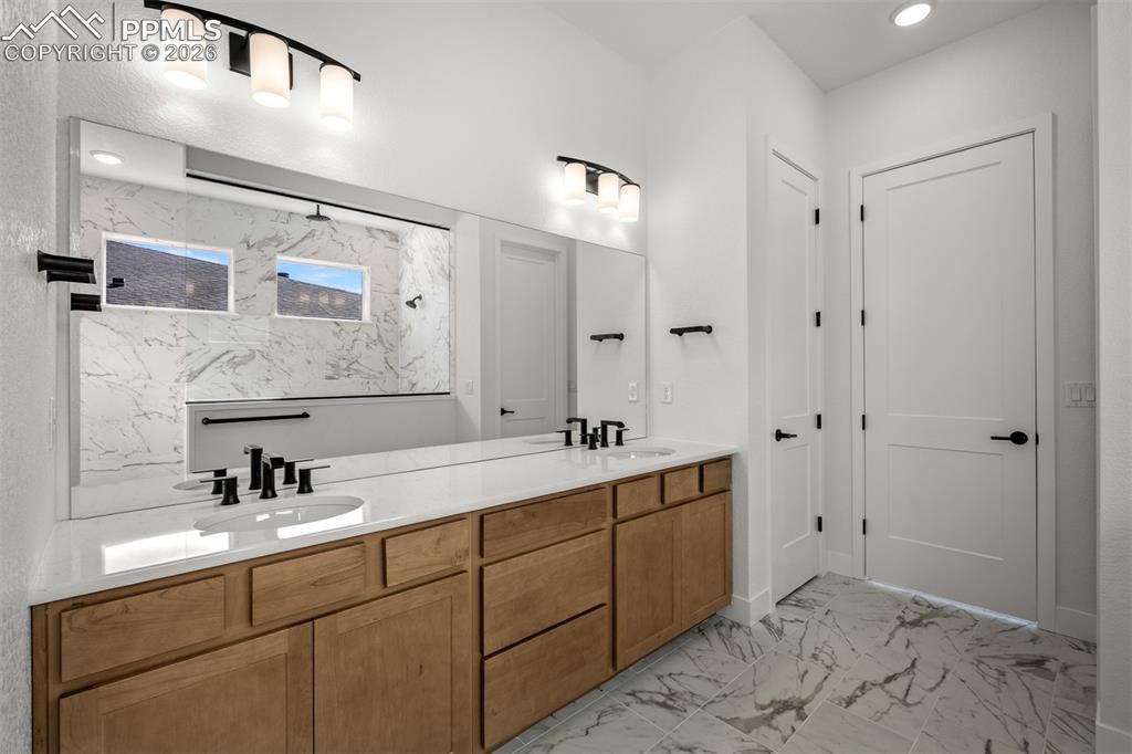 Image 20 of 35: Master Bathroom