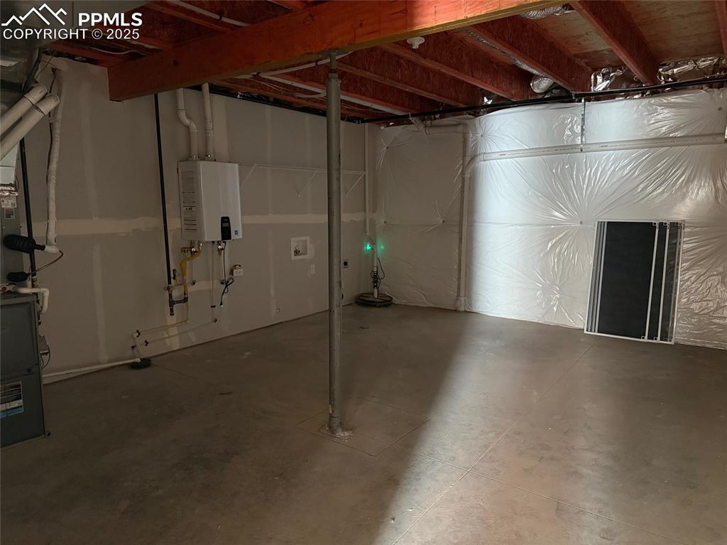 Image 7 of 25: Basement