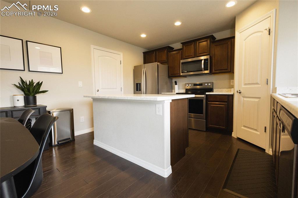 Image 10 of 37: Kitchen