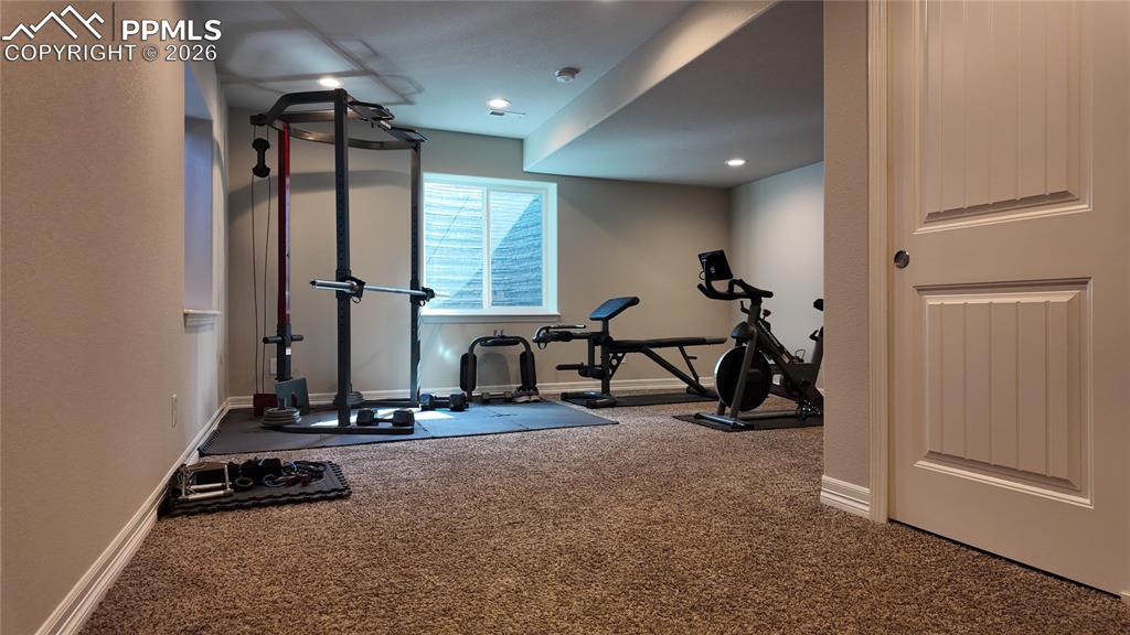 Image 36 of 37: Exercise Room
