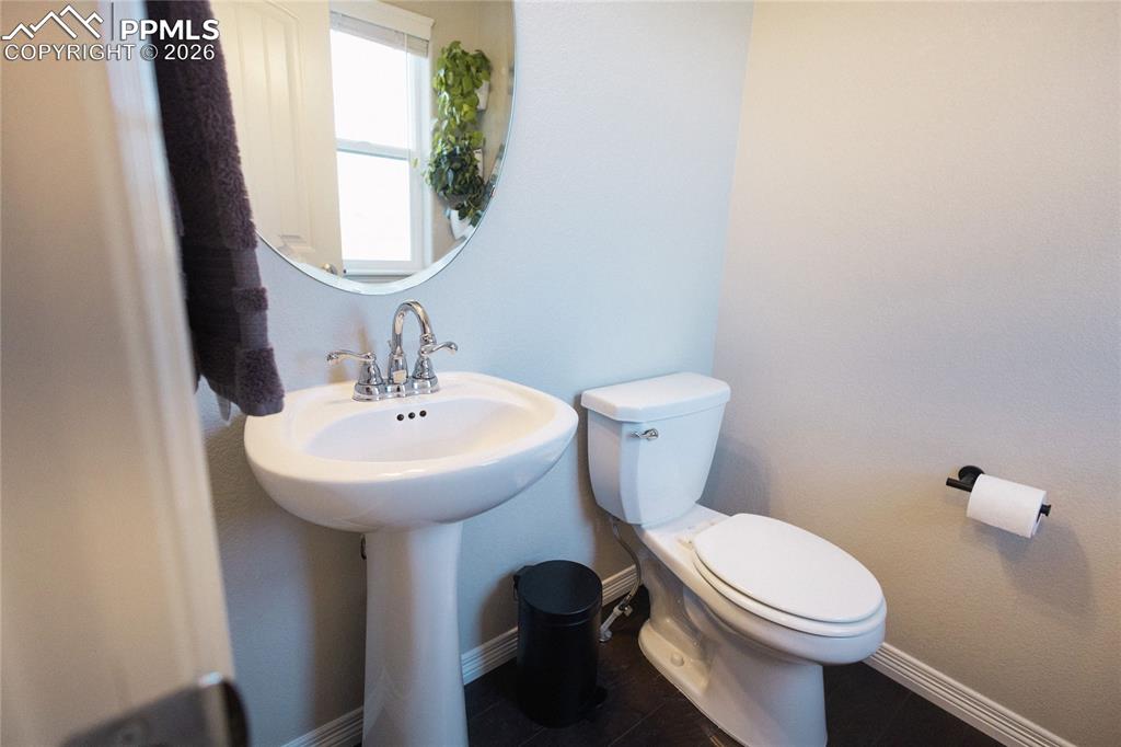 Image 7 of 37: Bathroom