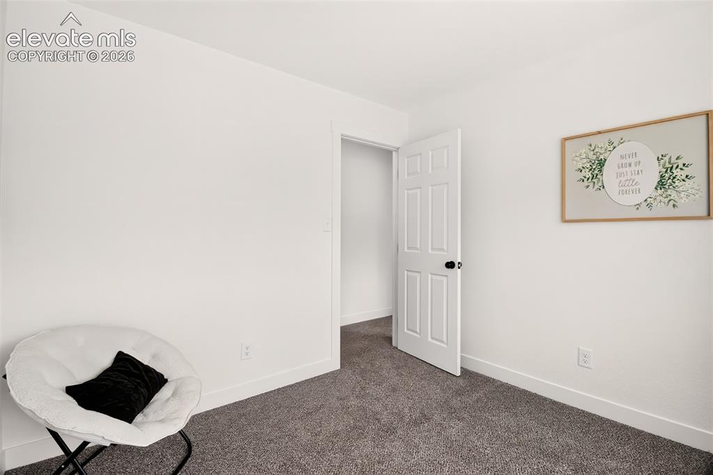 Image 17 of 38: Bedroom
