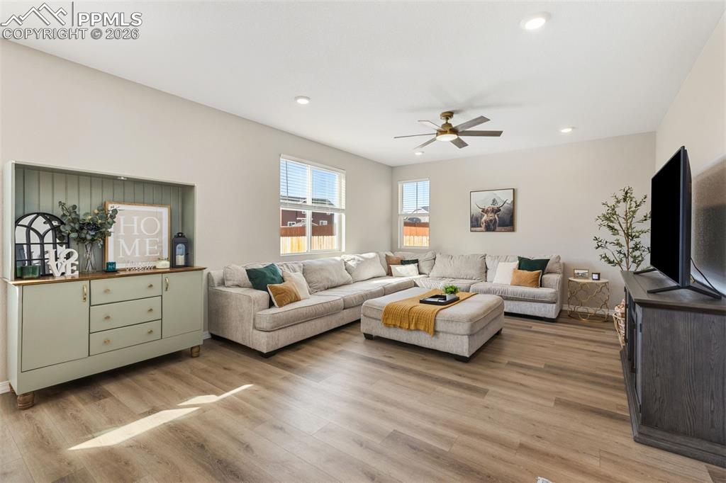 Image 4 of 30: Living Room