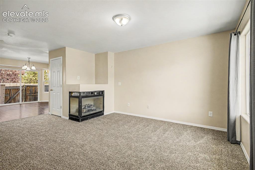 Image 7 of 32: Living Room