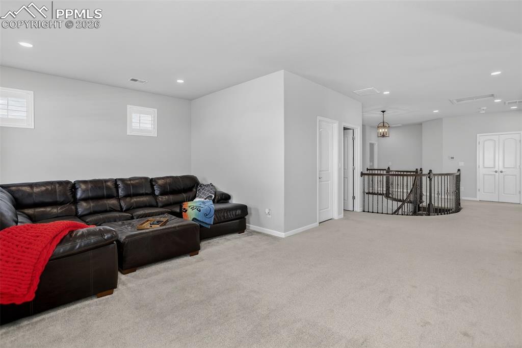 Image 39 of 42: Living Room