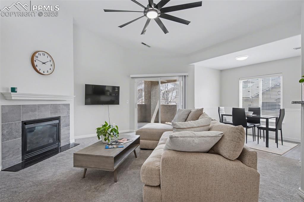 Image 9 of 30: Living Room