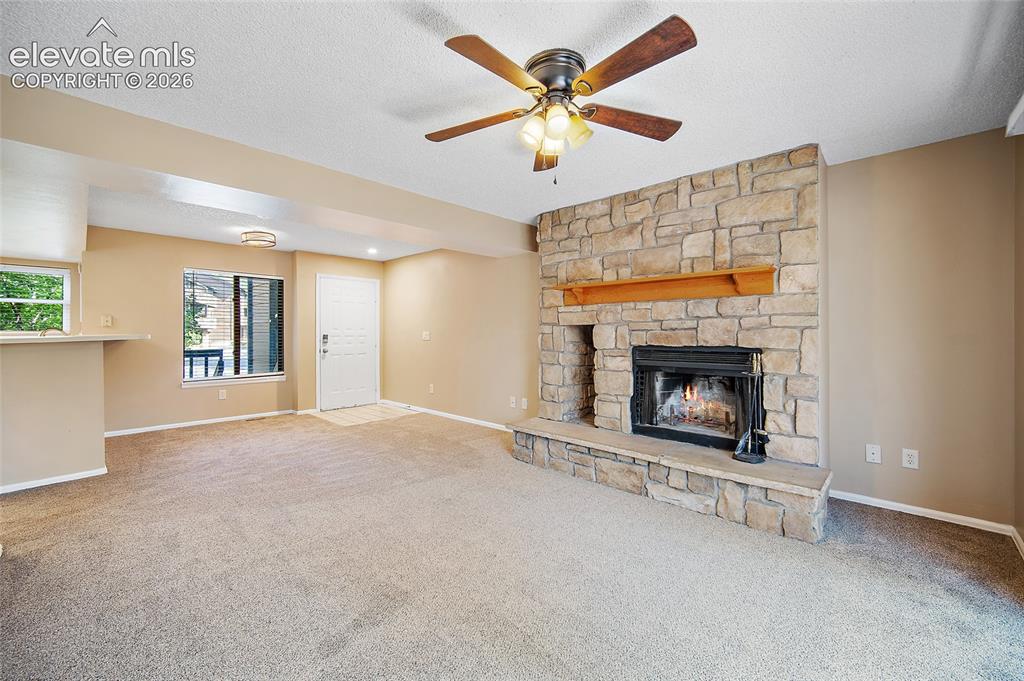 Image 6 of 42: Living Room