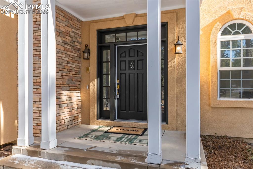 Image 2 of 50: Entry