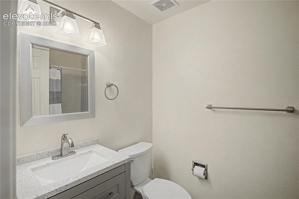 Image 13 of 40: Main bathroom