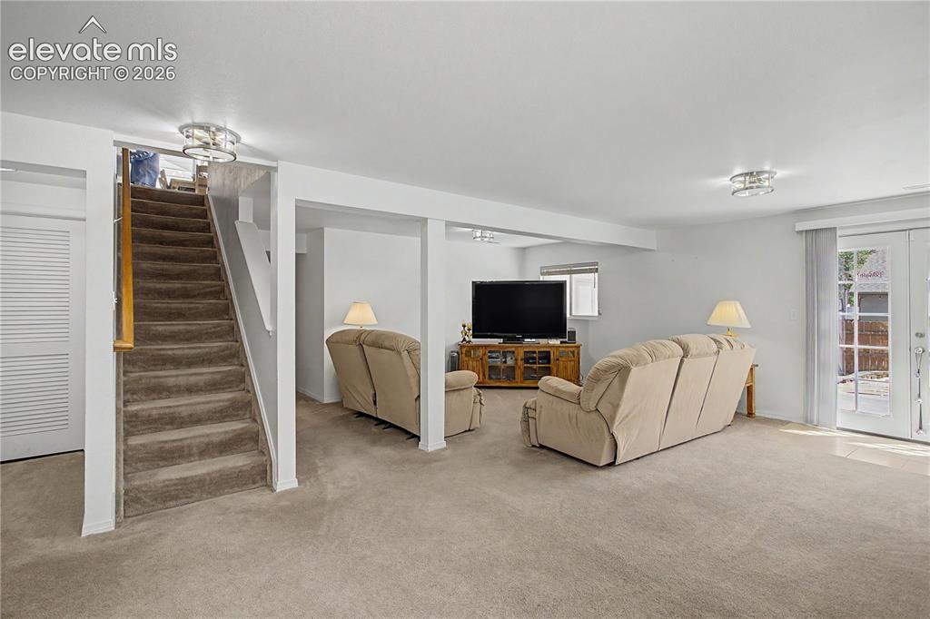 Image 21 of 40: Large Family with walk out to lower level