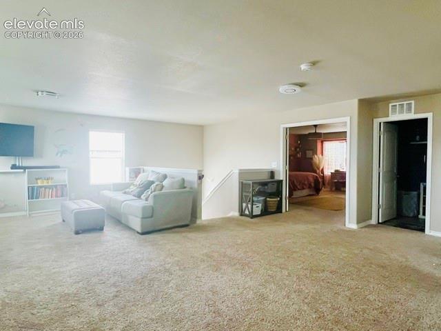 Image 17 of 42: Living Room