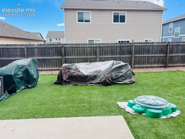 Image 42 of 42: Yard