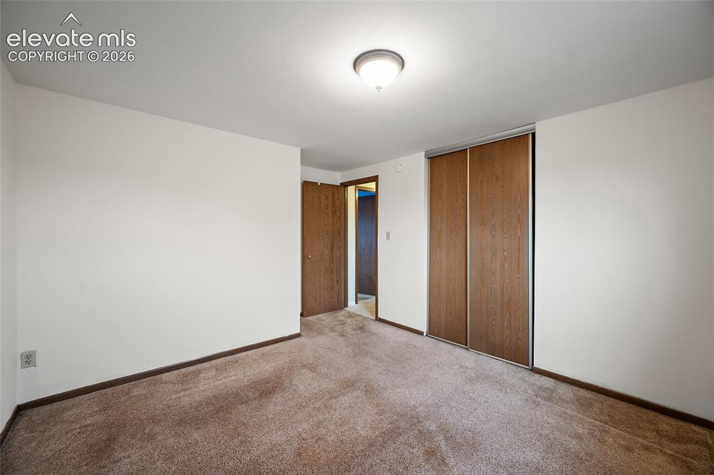 Image 24 of 33: Bedroom
