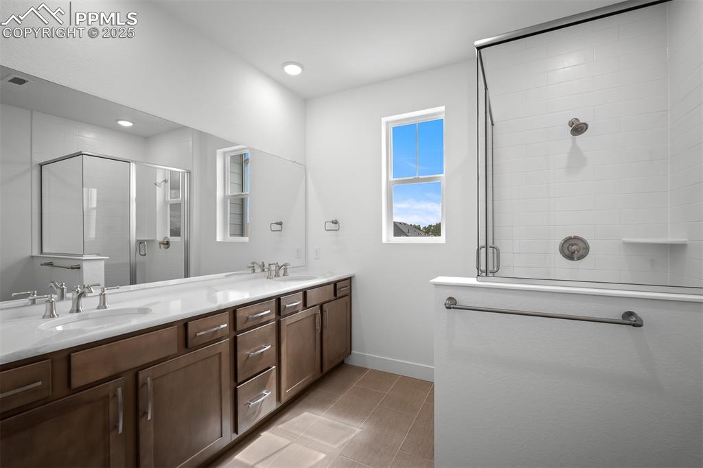 Image 17 of 34: Master Bathroom