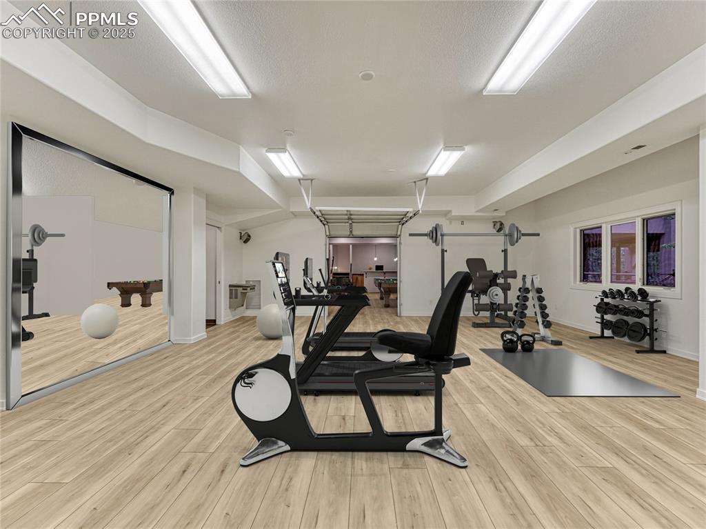 Image 35 of 50: Exercise Room