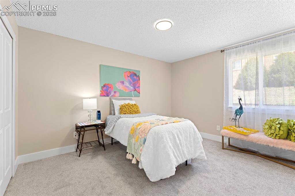 Image 24 of 45: Bedroom