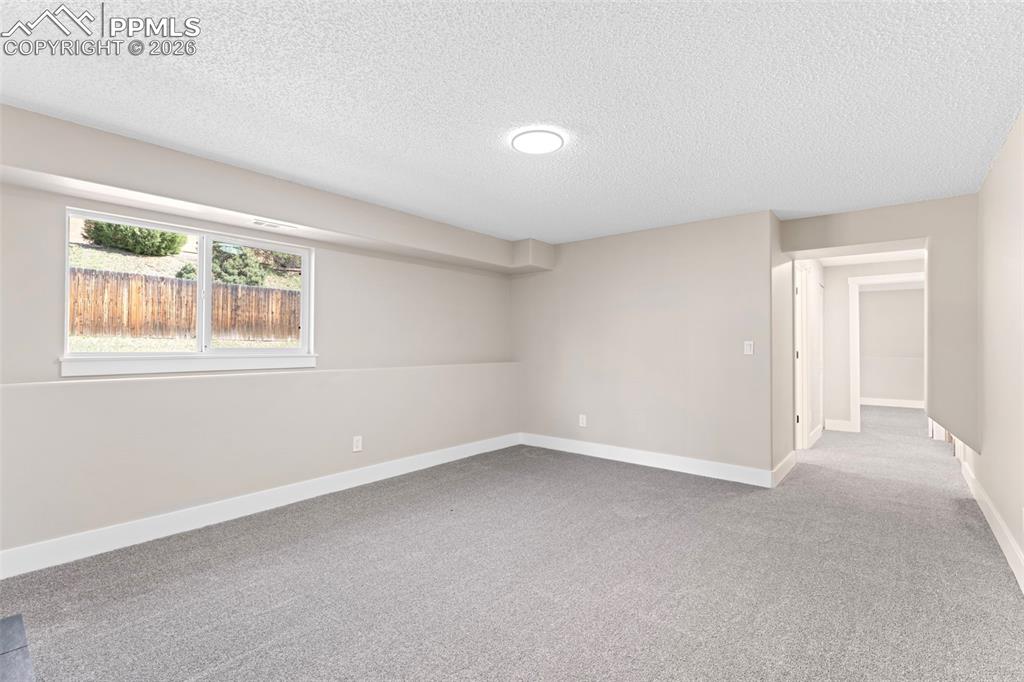 Image 35 of 45: Family Room