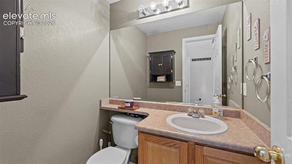 Image 13 of 37: Bathroom