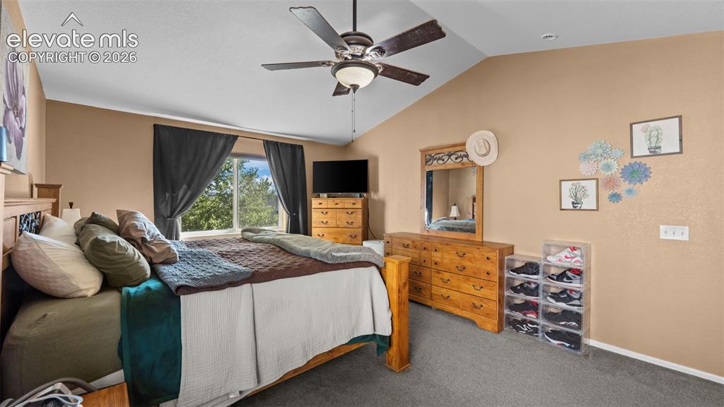 Image 20 of 37: Master Bedroom