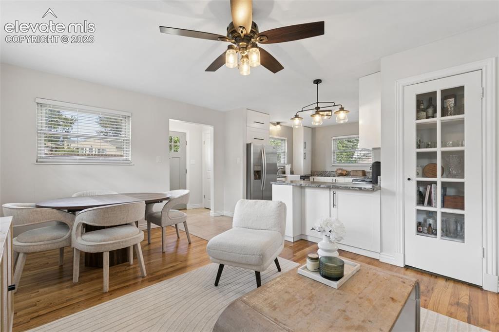 Image 9 of 35: Living Room