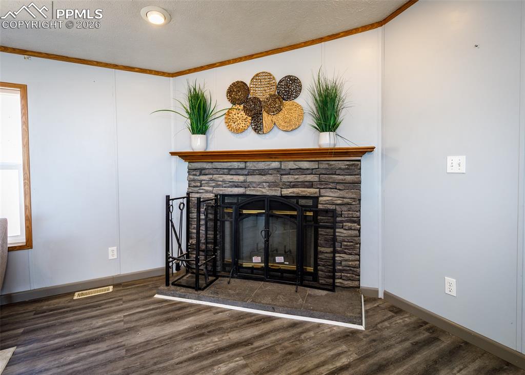 Image 8 of 40: Other