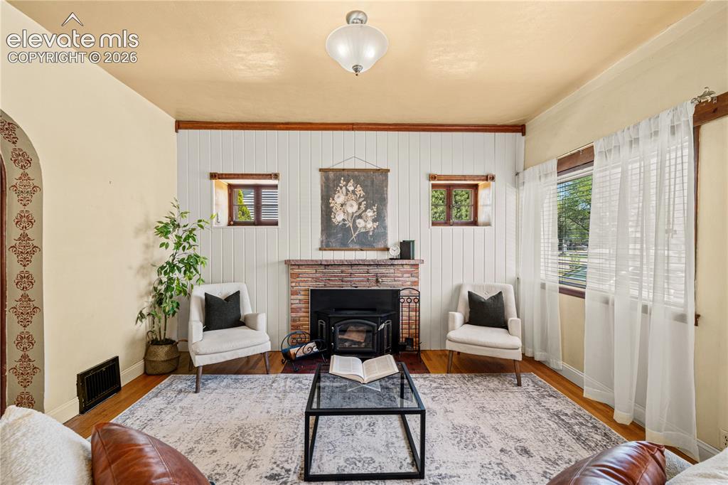 Image 10 of 48: Living Room