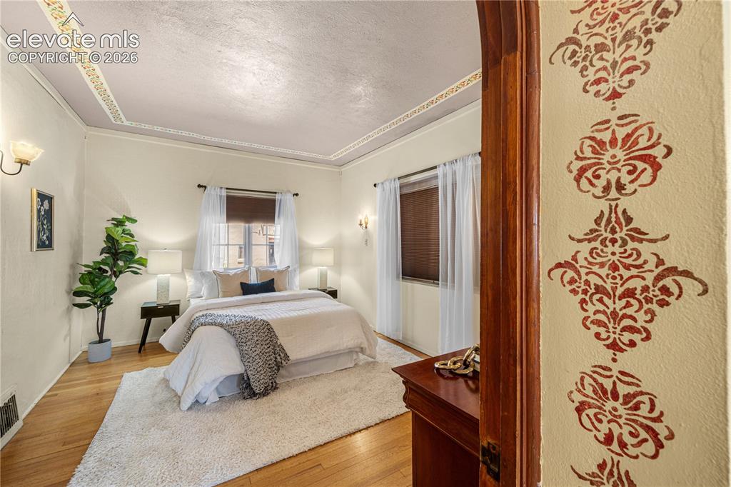 Image 20 of 48: Bedroom