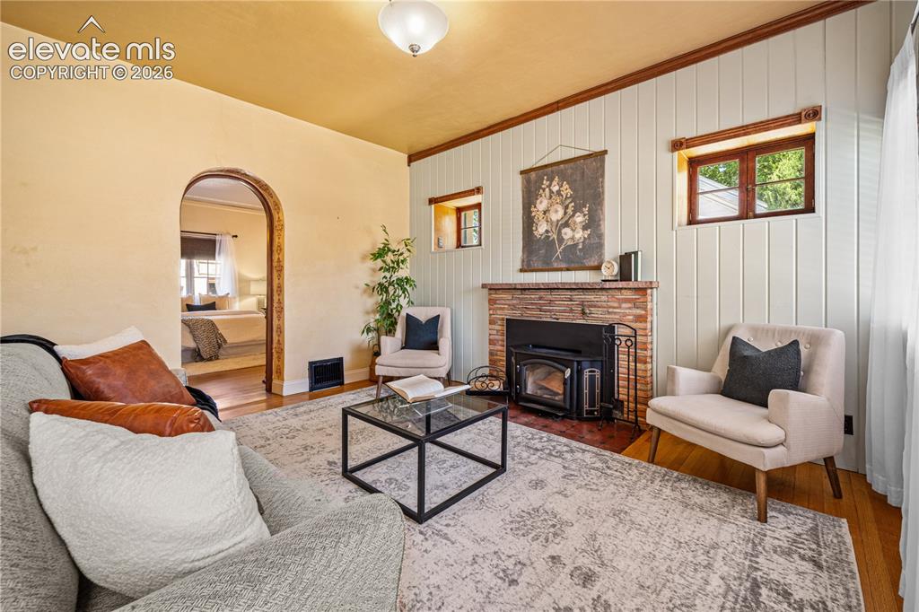 Image 8 of 48: Living Room