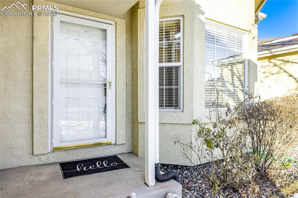 Image 3 of 34: Entry