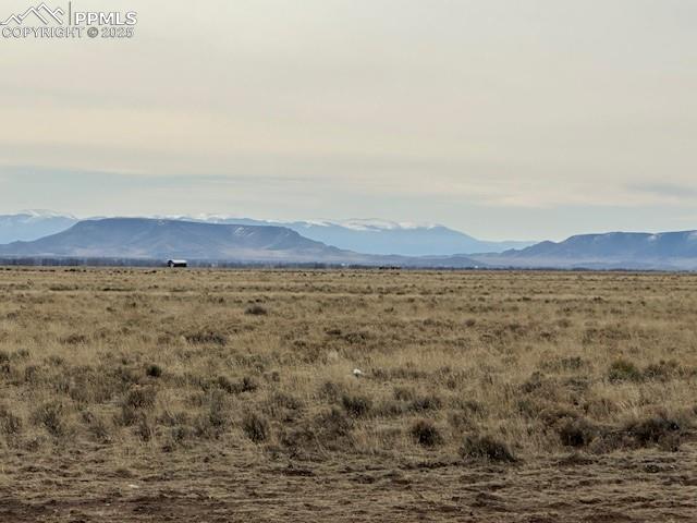 Image 13 of 28: Mountain view